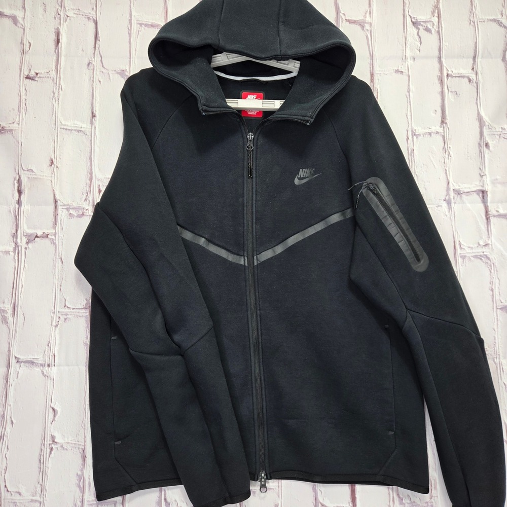 Nike Sportswear Tech Fleece Hoodie Black Full Zip Sleeve Pocket Athletic Mens L